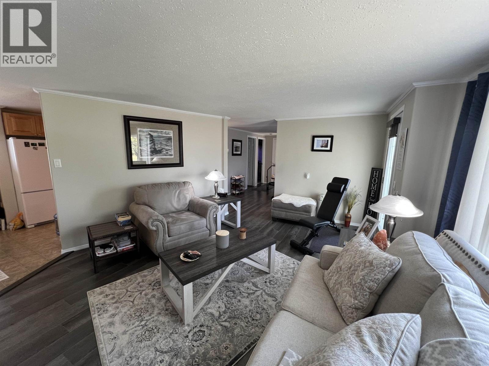 4028 POPLAR AVENUE - 10