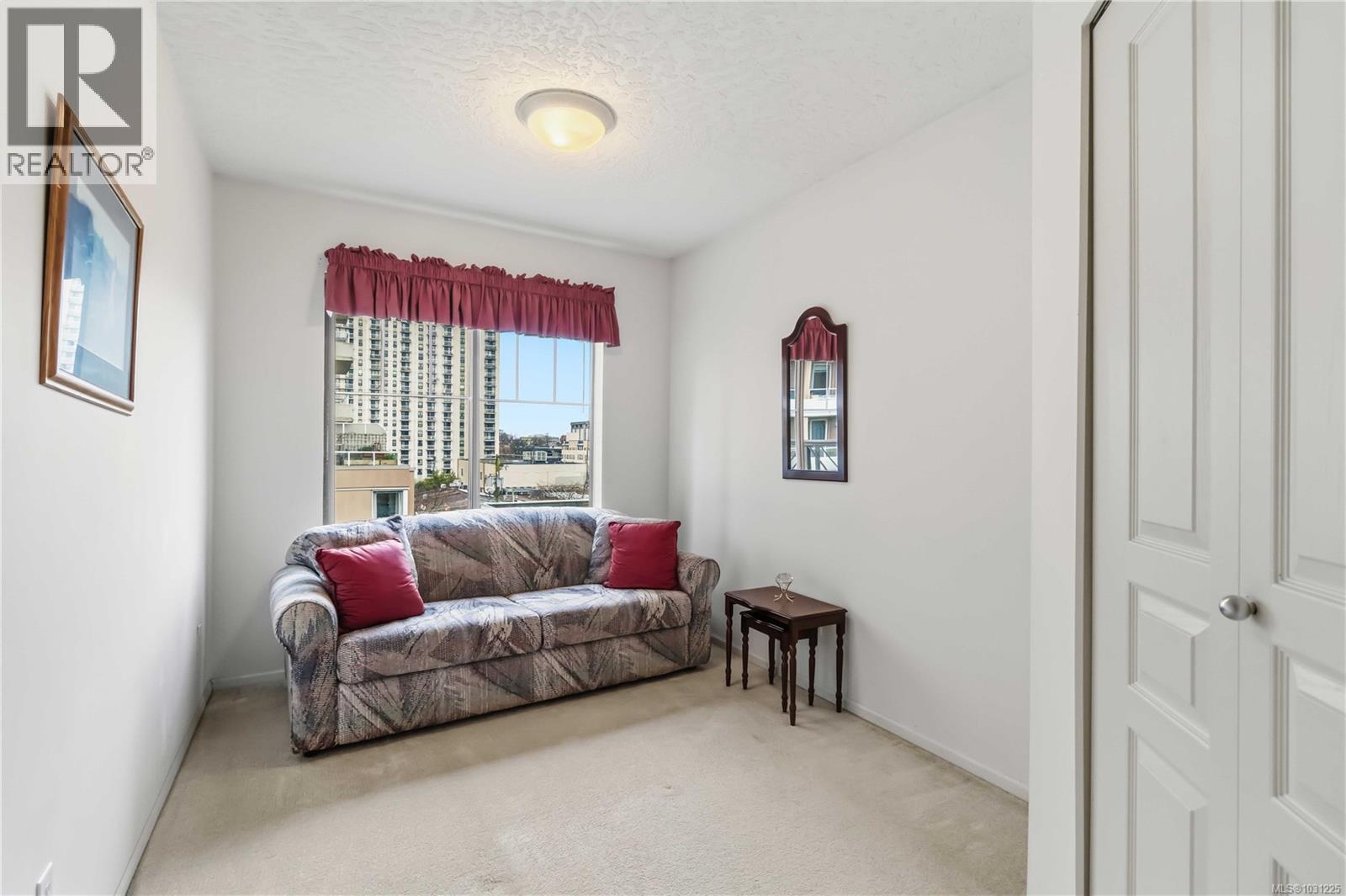 406 935 Johnson Street, Victoria