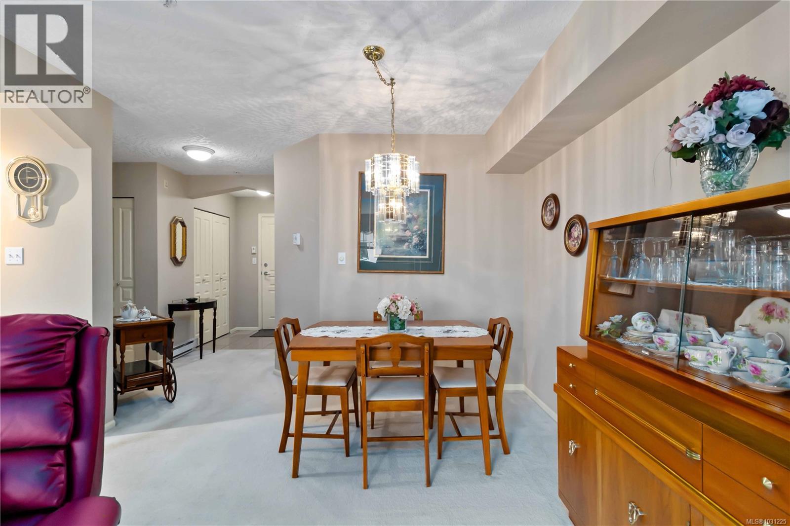 406 935 Johnson Street, Victoria