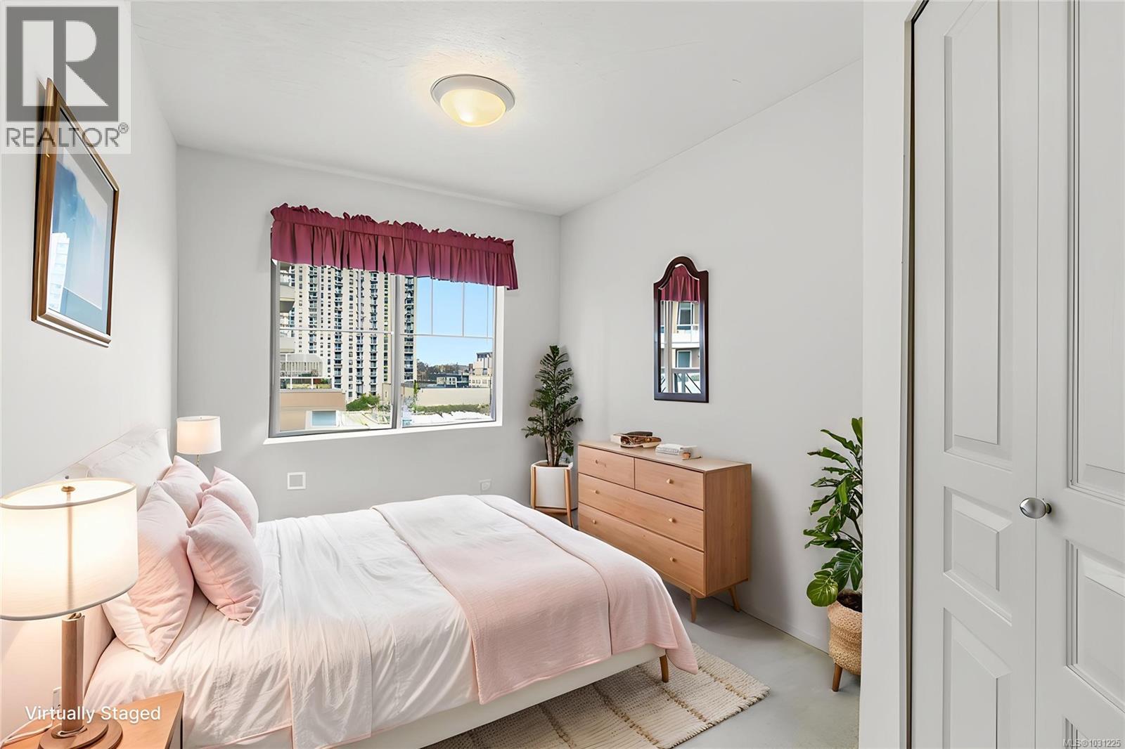 406 935 Johnson Street, Victoria