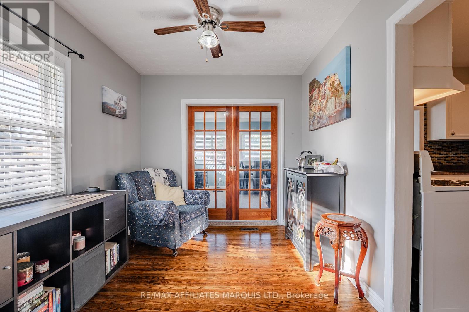 7 FARRAN DRIVE - 11