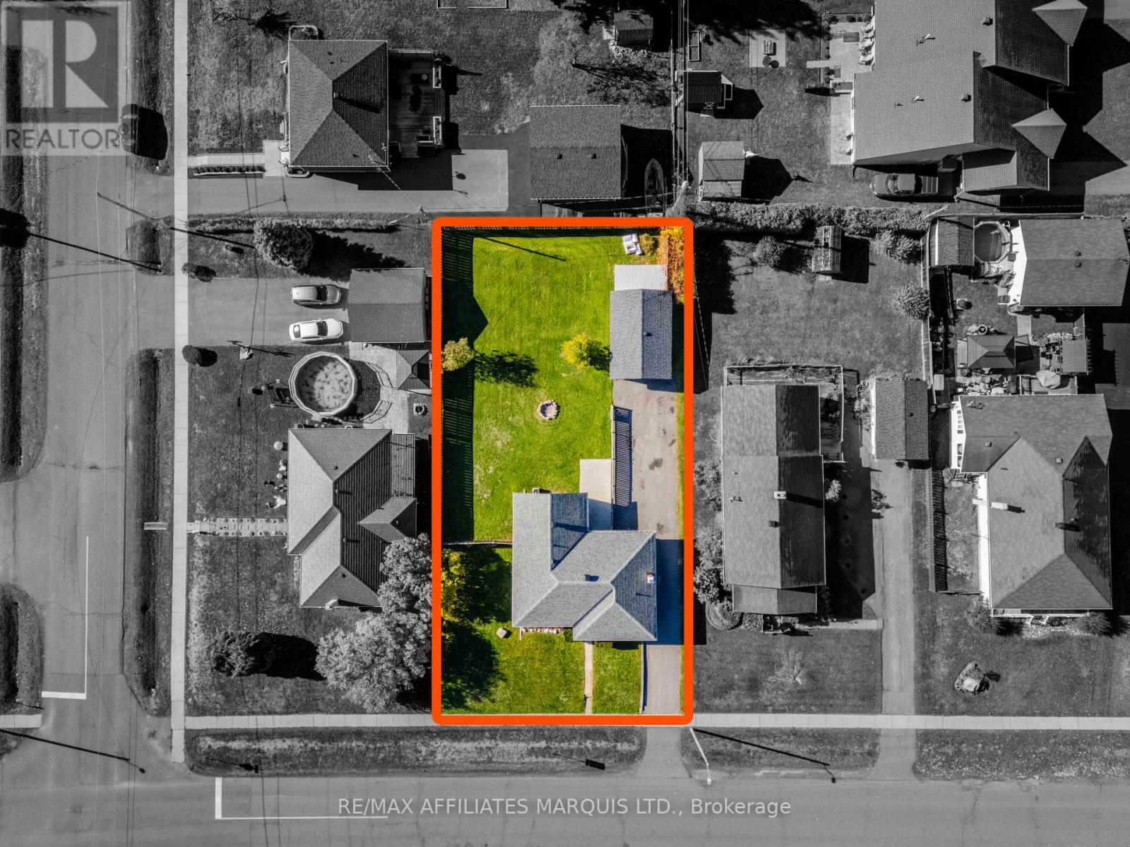 7 FARRAN DRIVE - 48