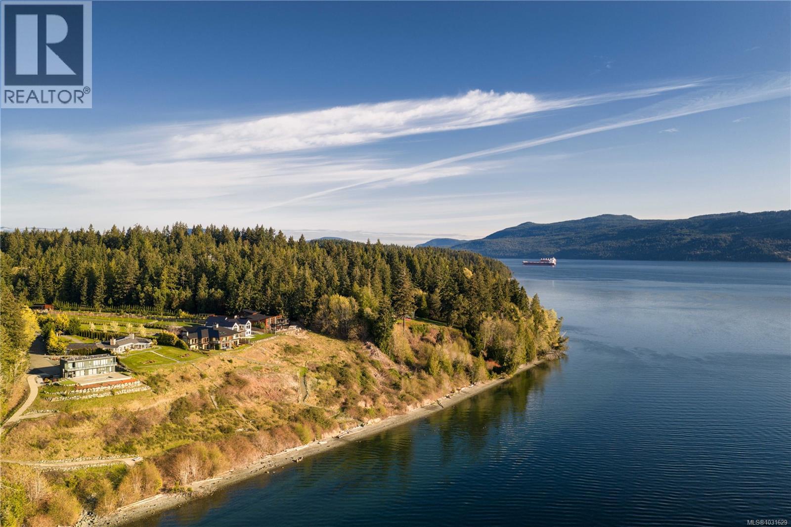 3070 BEACHFRONT CRES - 74