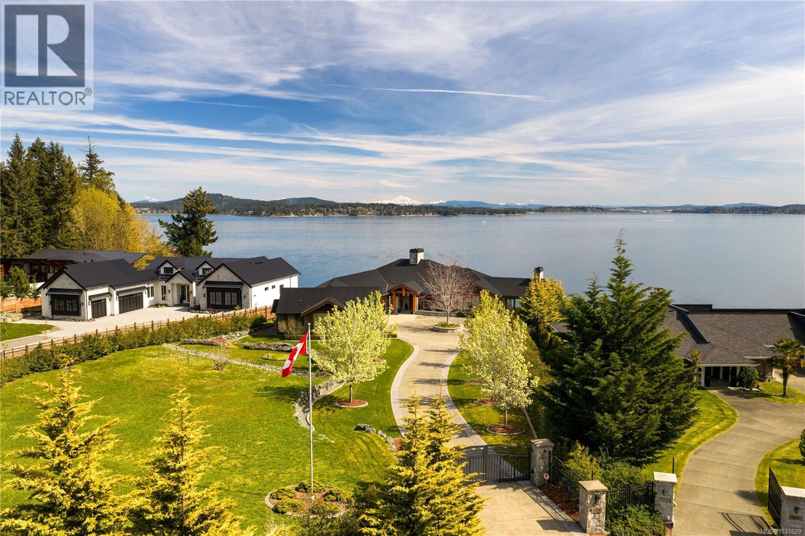 3070 BEACHFRONT CRES - 78