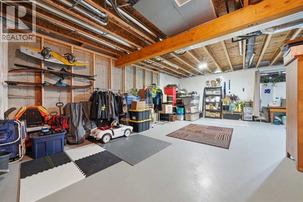 141 Willow Park, Cochrane