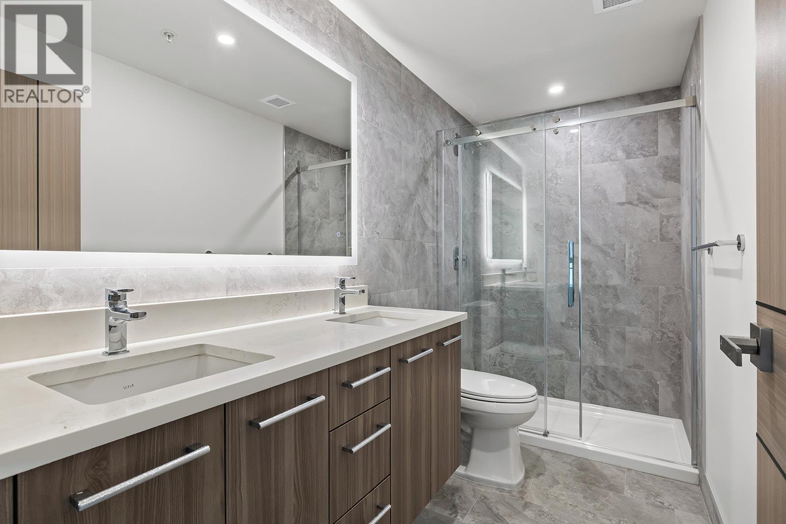 #413 630 Boynton Place - 27