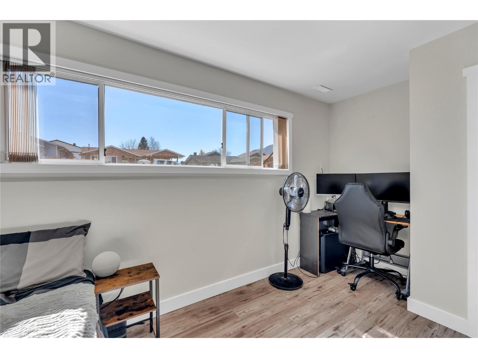 239 Roy Avenue - 29