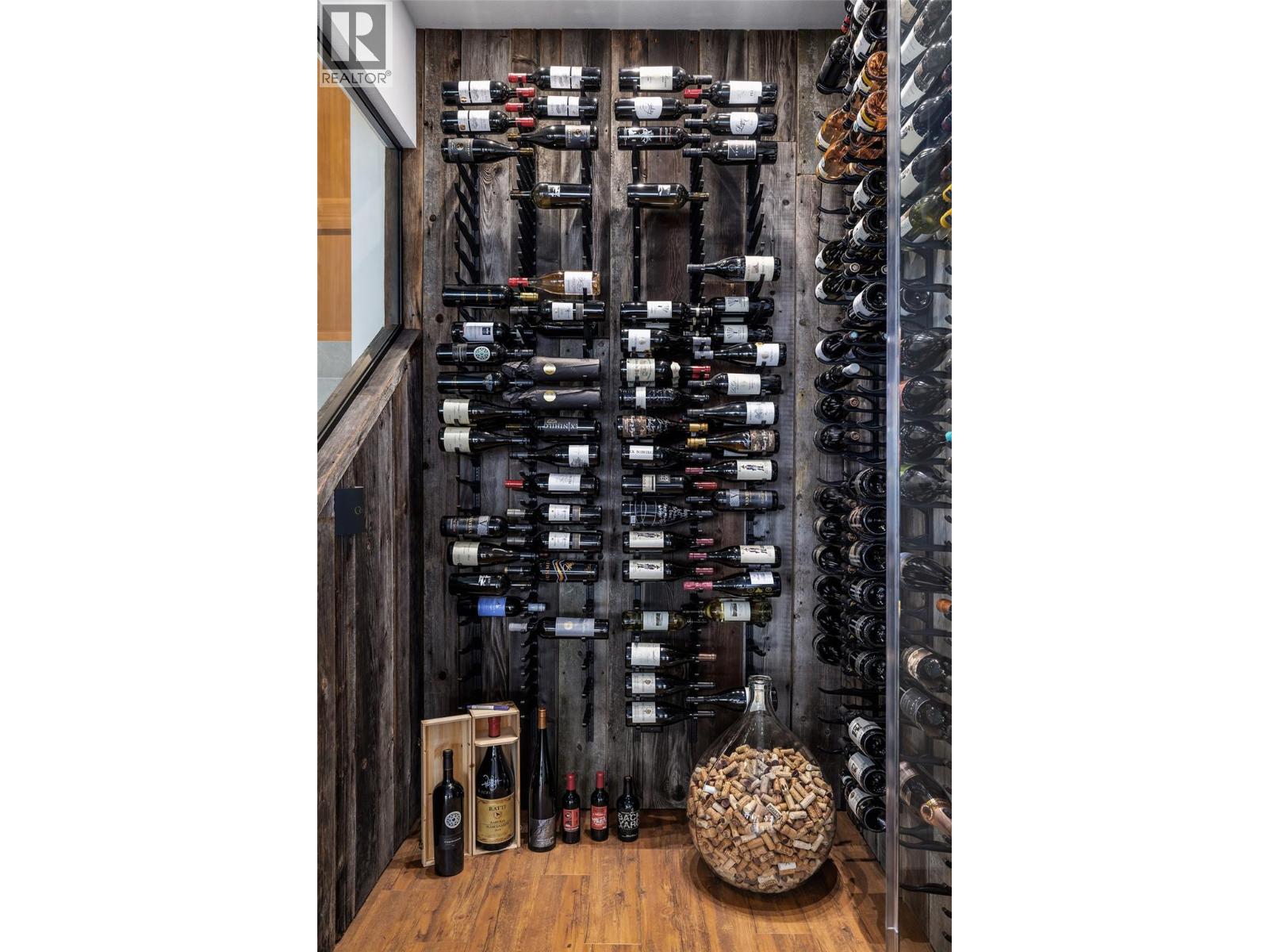  6850 Lakeshore Road, Kelowna