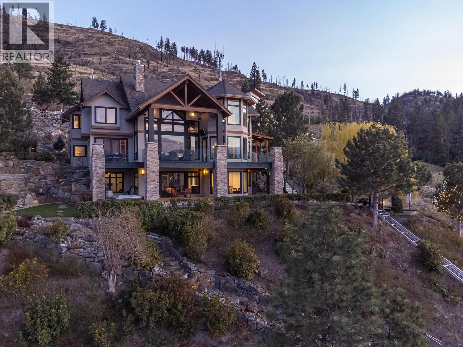  6850 Lakeshore Road, Kelowna