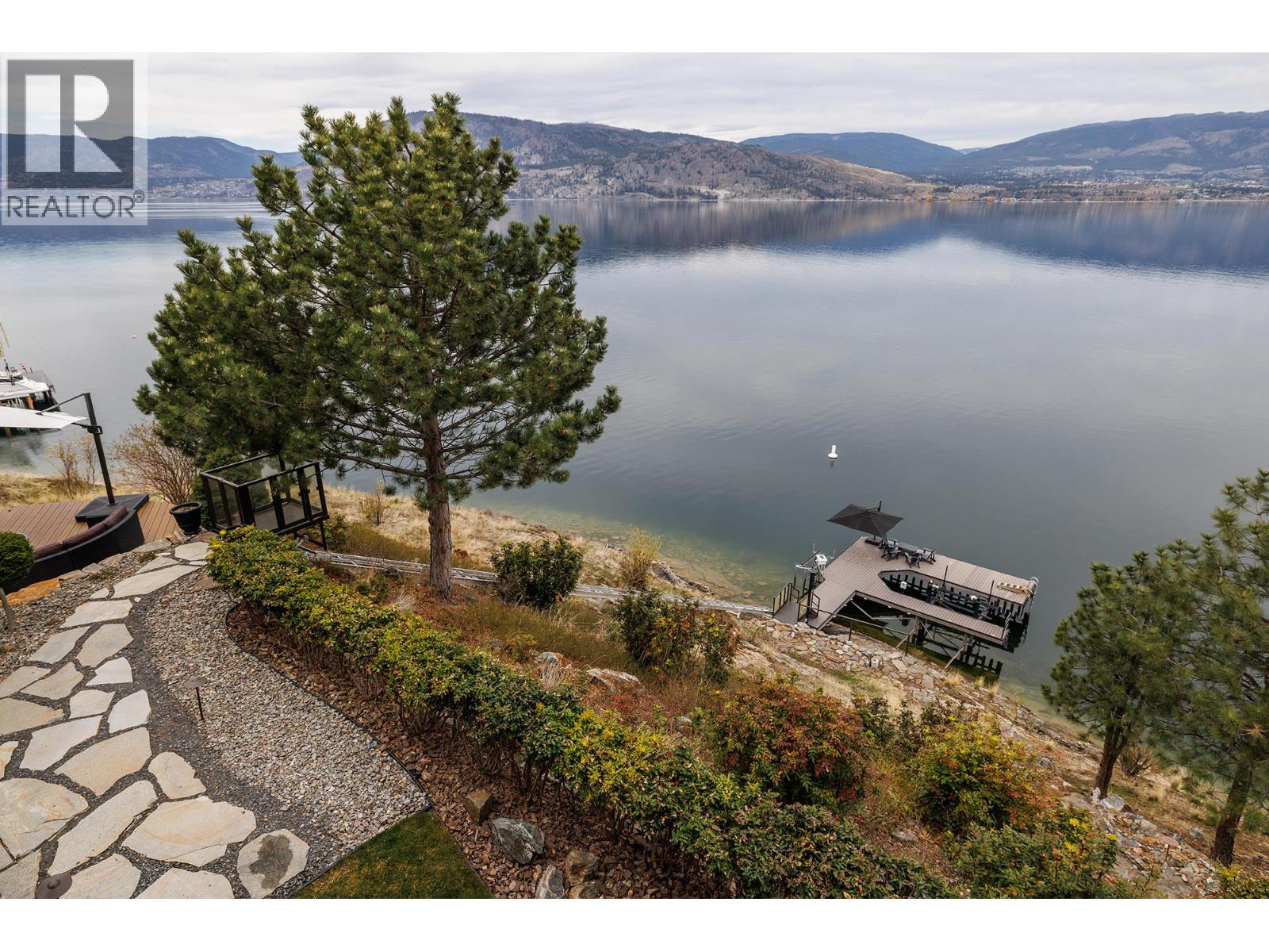  6850 Lakeshore Road, Kelowna