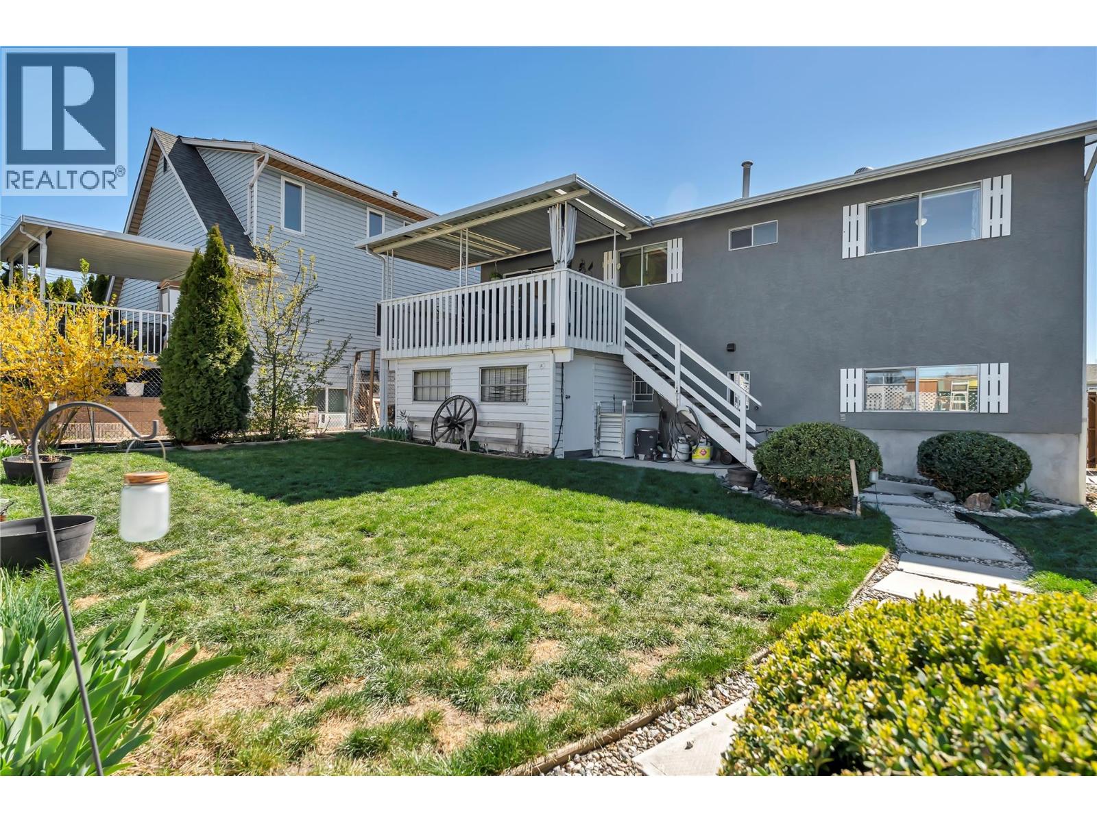239 Roy Avenue - 34
