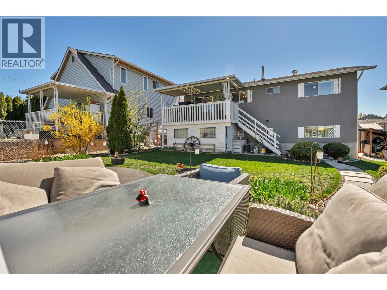 239 Roy Avenue - 35