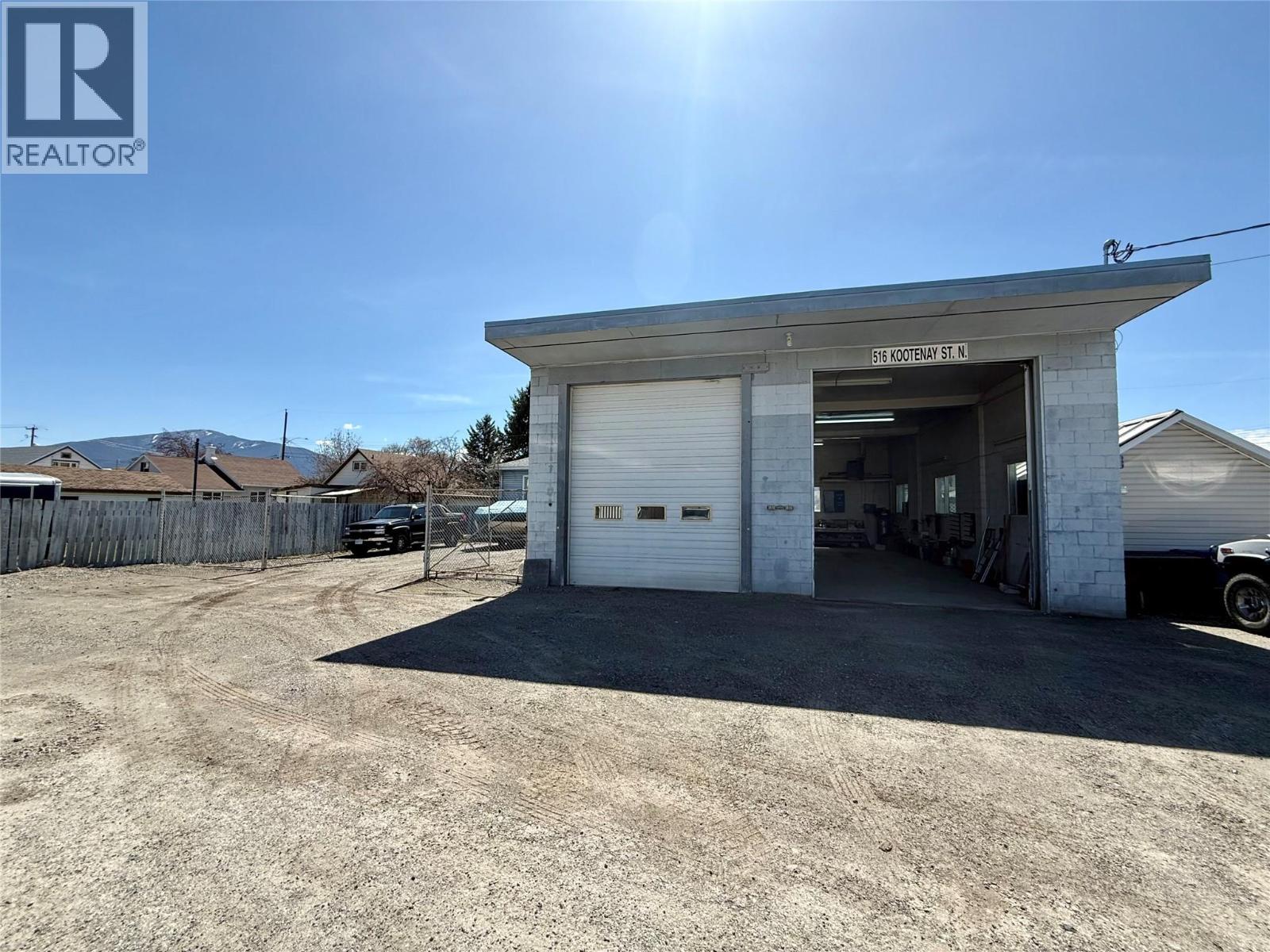 1418 5 Street N, Cranbrook