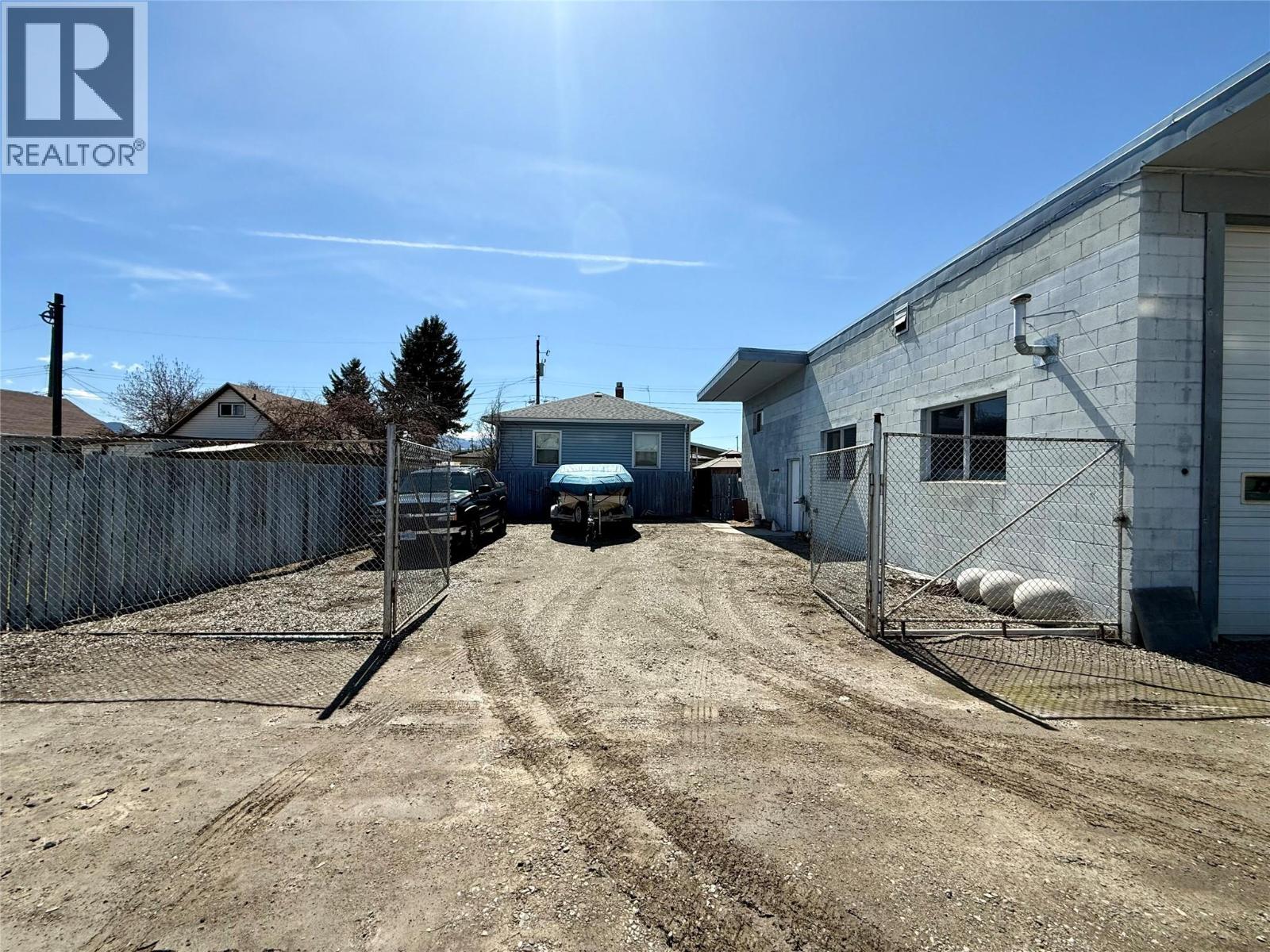 1418 5 Street N, Cranbrook