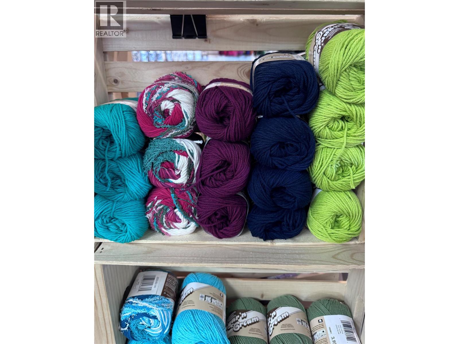 217 Cranbrook Street N, Cranbrook