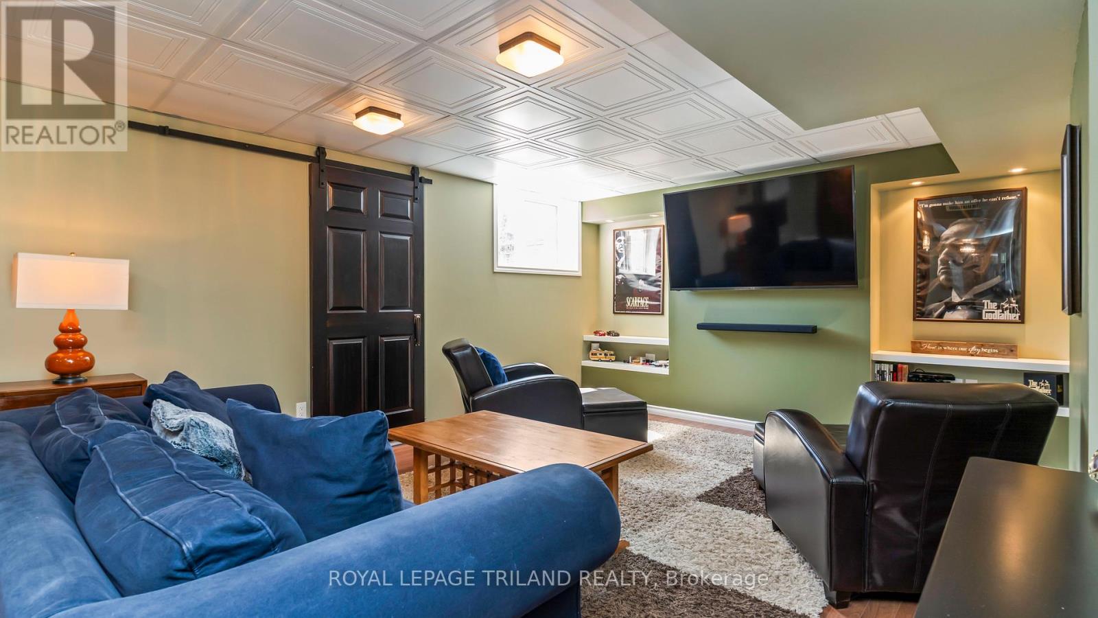 10 PRESPA COURT Property Photo