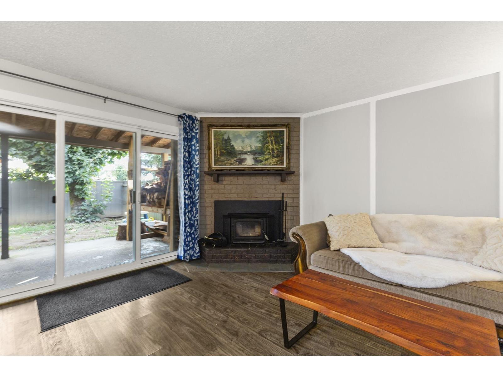 46 46689 FIRST AVENUE, Chilliwack Proper East — photo 6