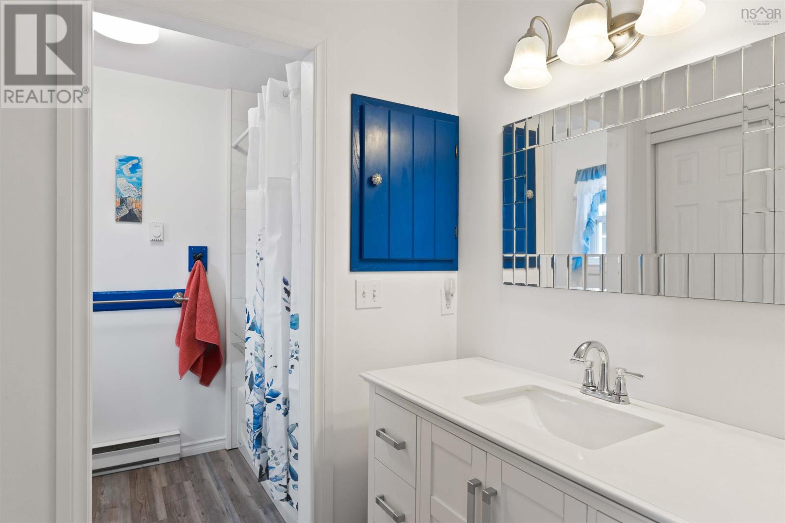 Property 2 of 51 of 402 Ward Road