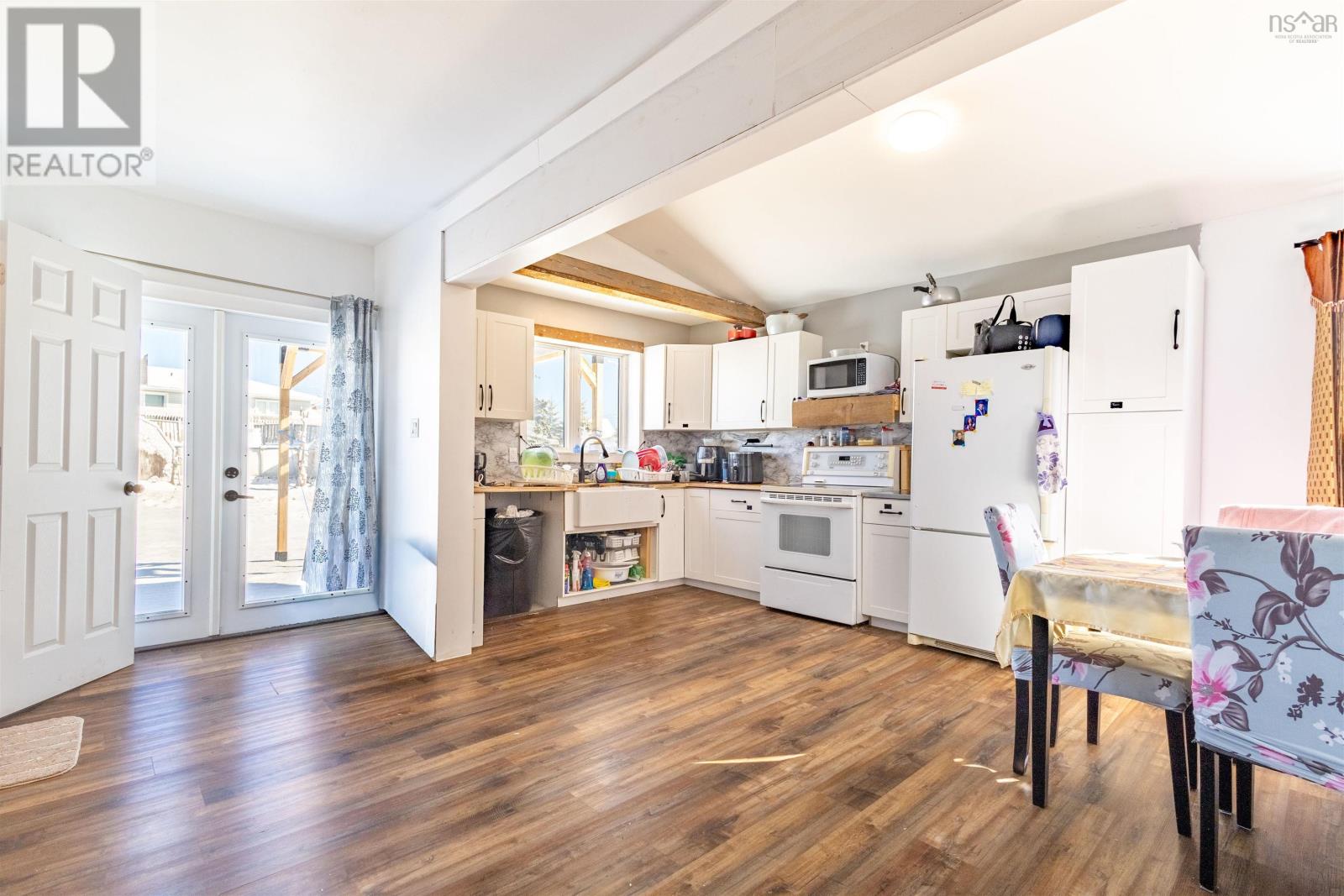 Property 9 of 30 of 30 Guy Street