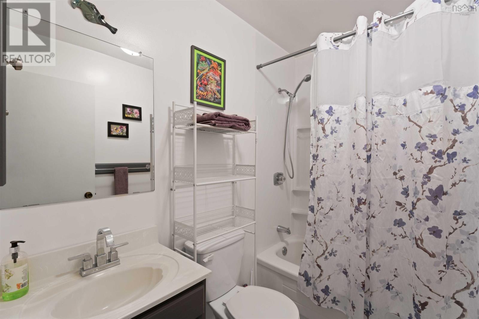 Property 21 of 51 of 402 Ward Road