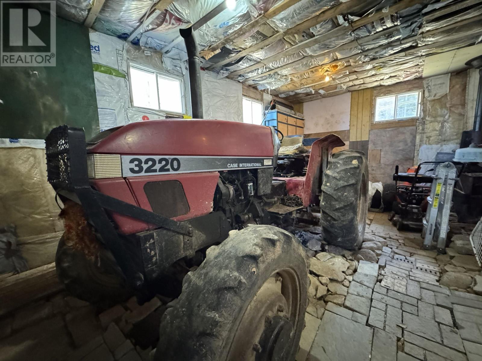 Property 21 of 31 of 102 East Torbrook Road