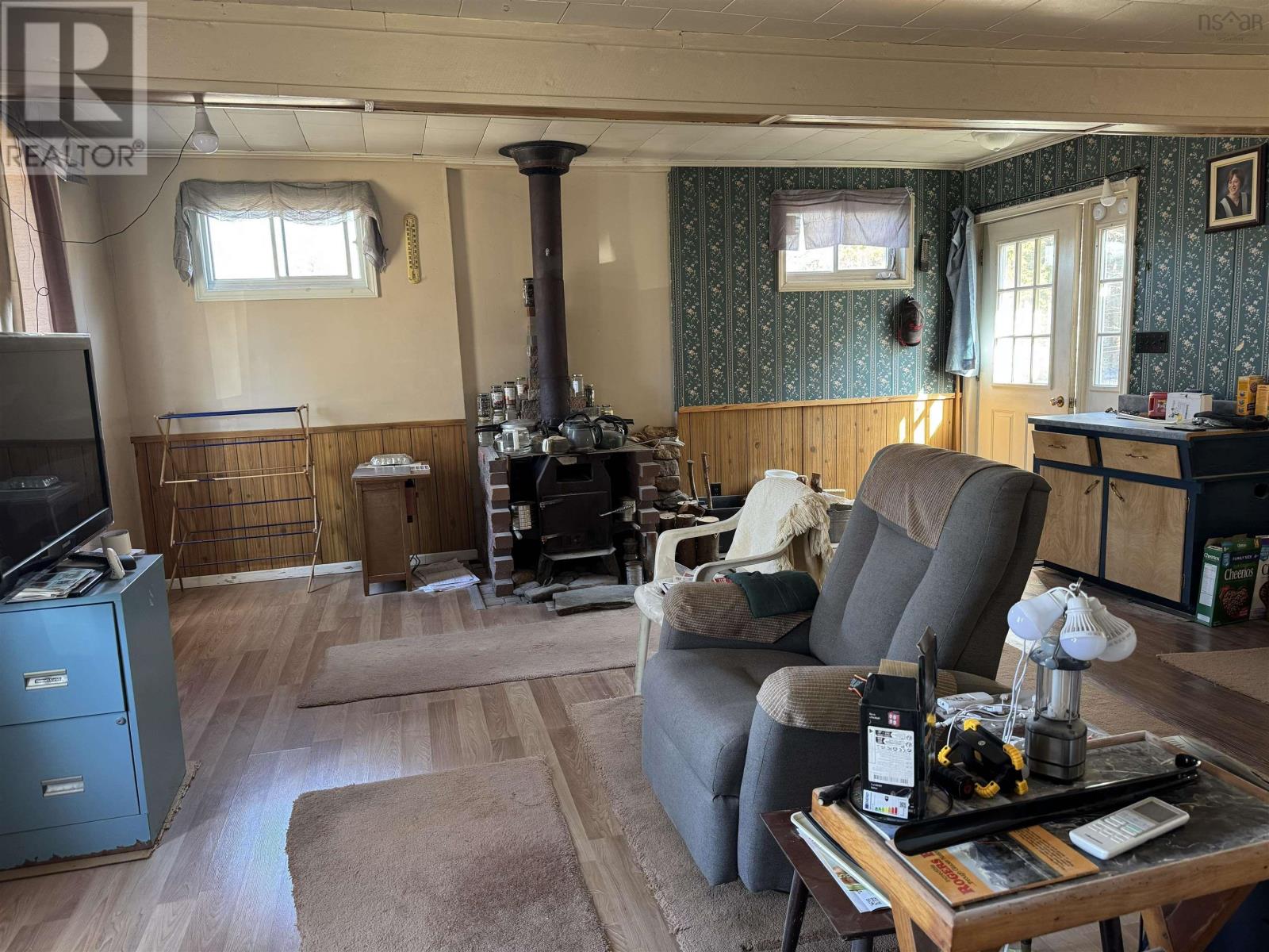 Property 24 of 31 of 102 East Torbrook Road