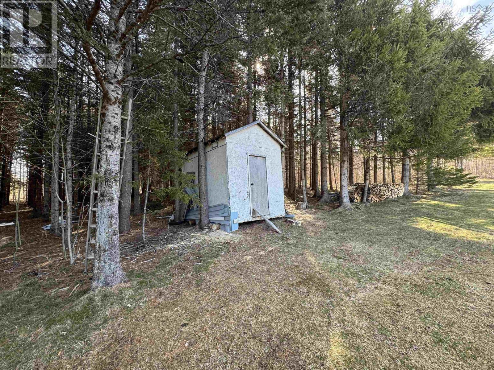 Property 31 of 31 of 102 East Torbrook Road