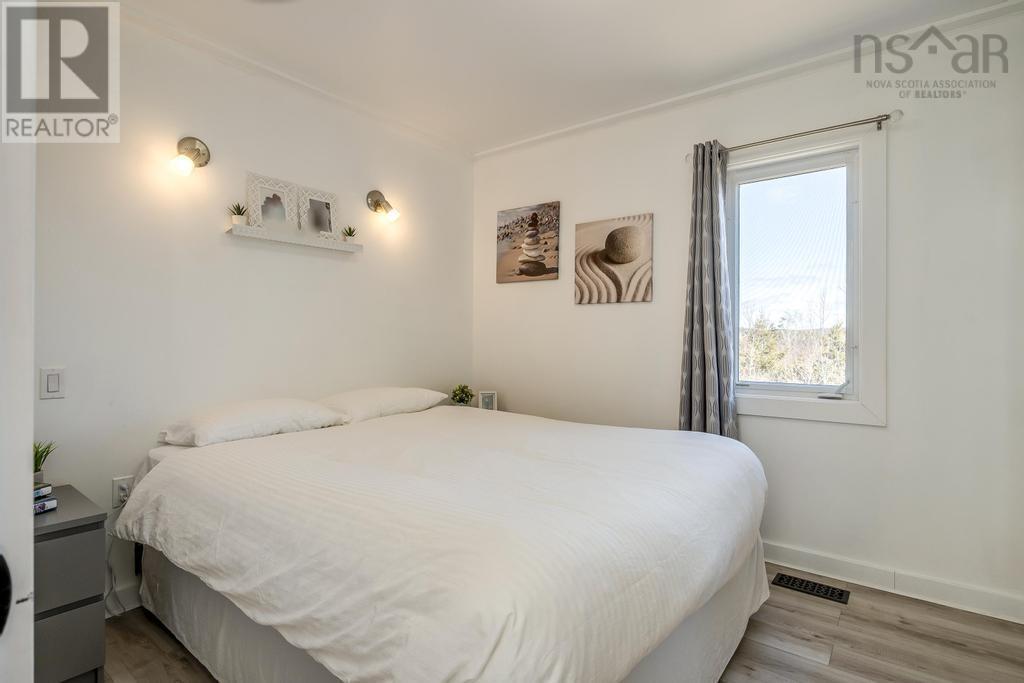 Property 45 of 49 of 19194 Highway 7