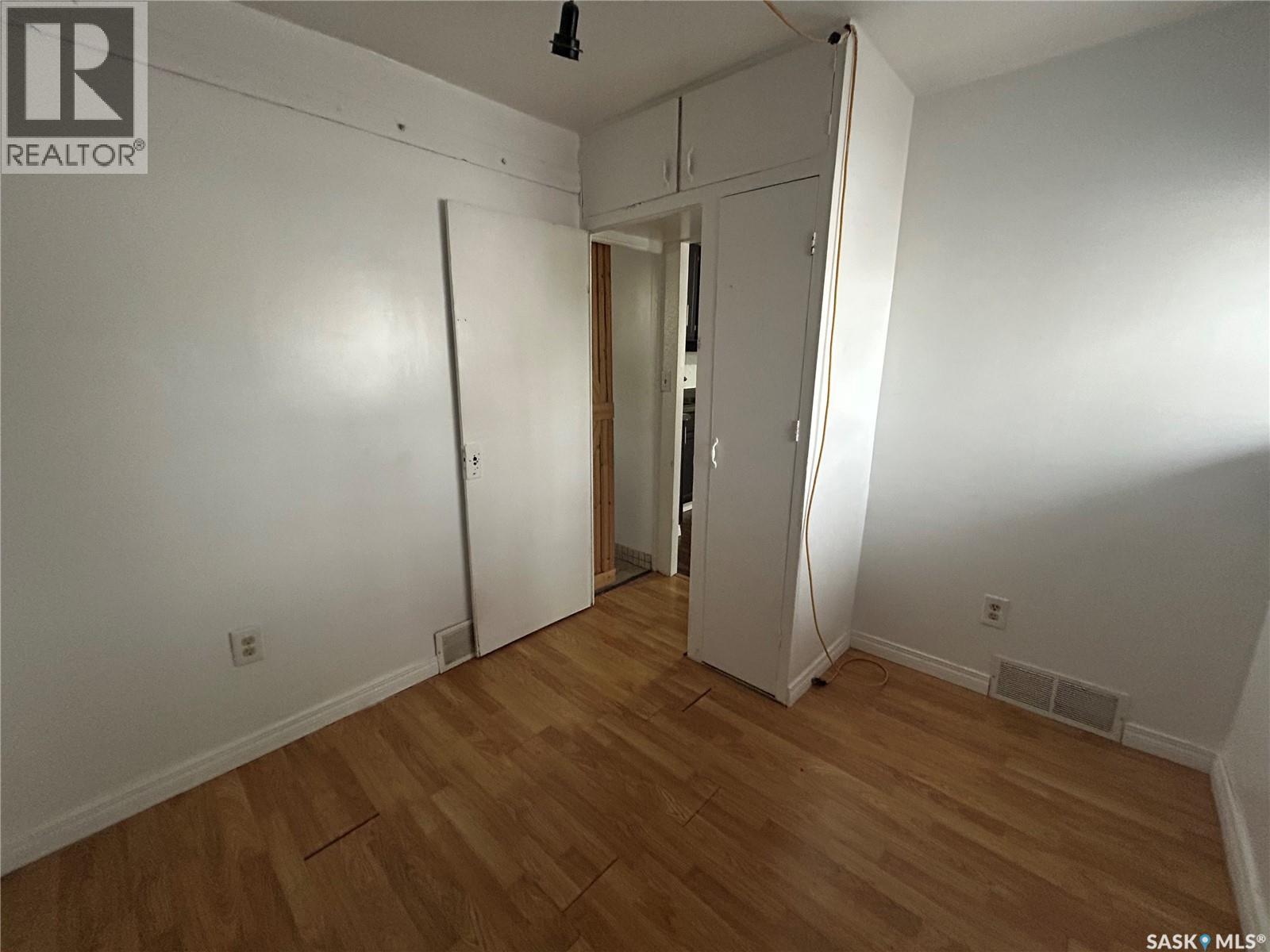 1042 COTEAU STREET W - 14