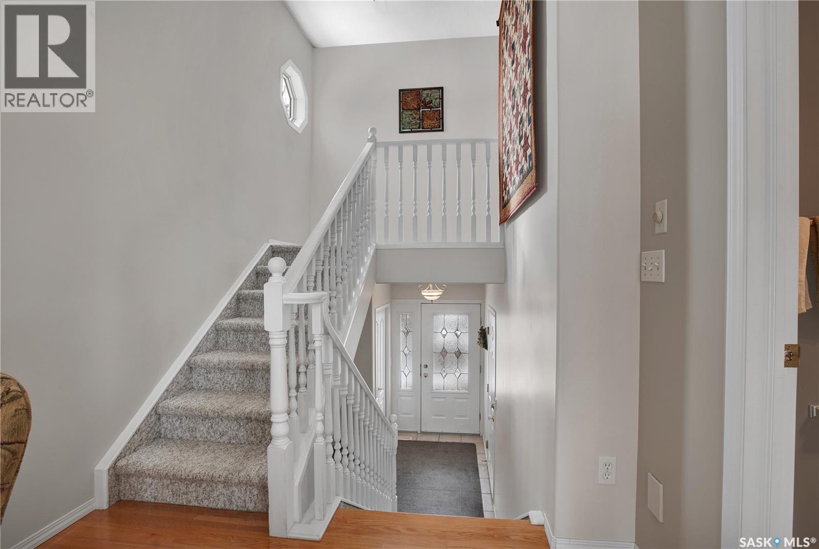 #109 810 MENDEL CRESCENT - 12