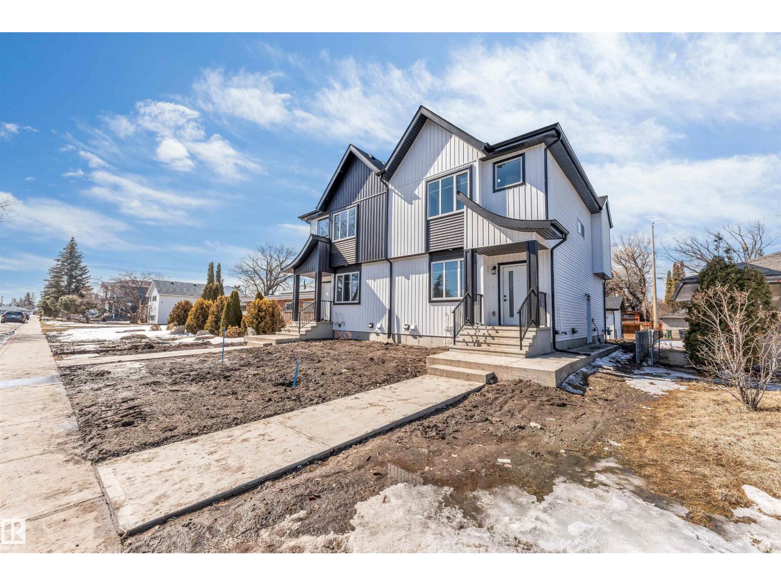 10964 157 ST NW - 3
