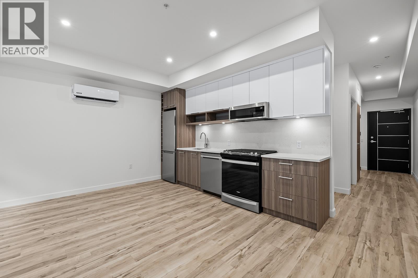 #415 630 BOYNTON PLACE - 5