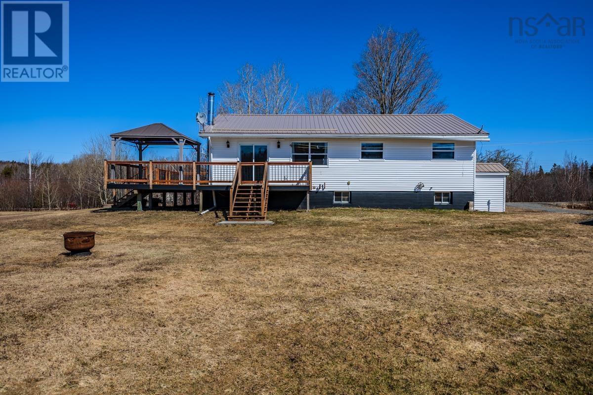 Property 7 of 49 of 324 VALLEY Road