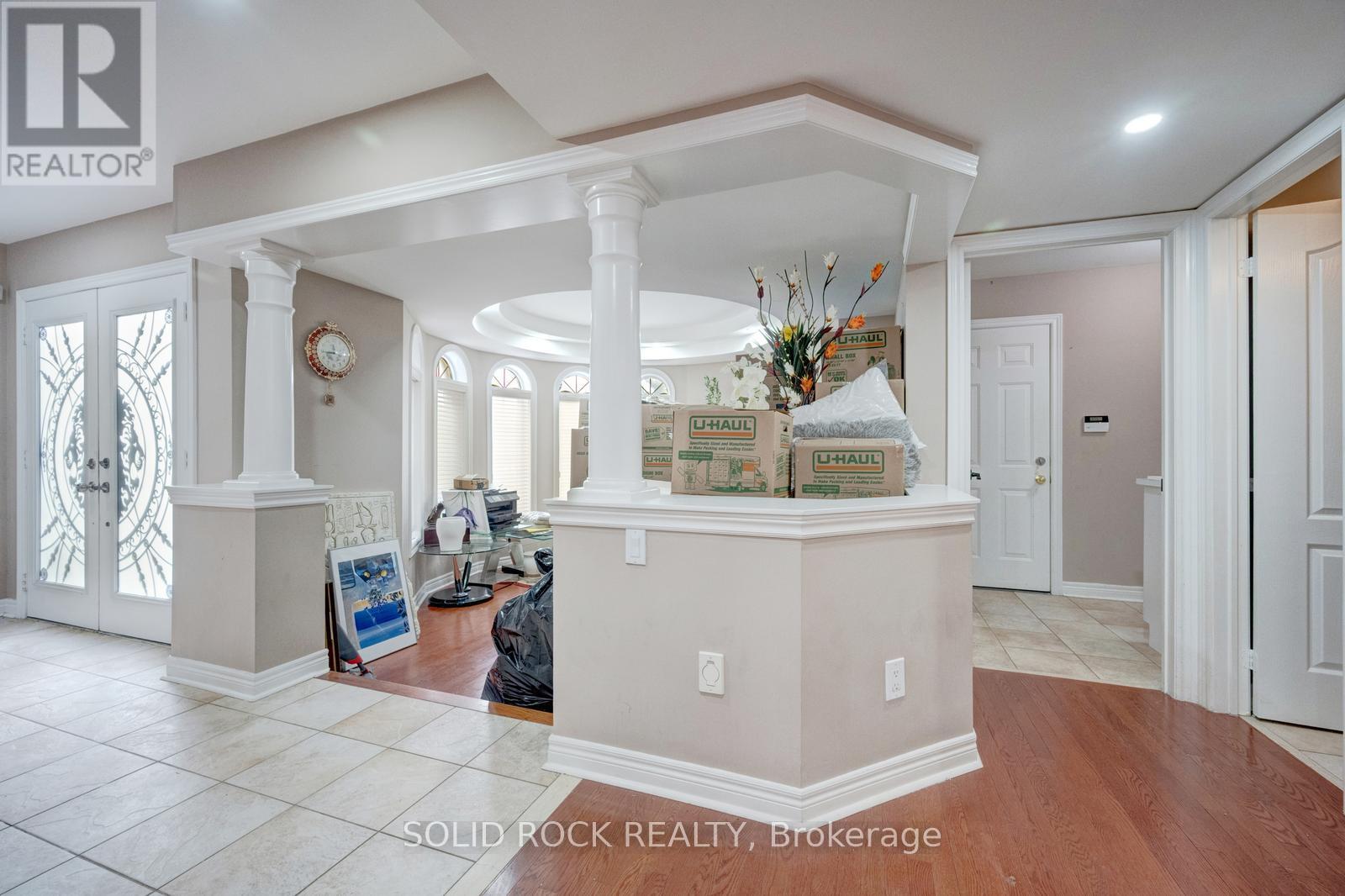 34 FORSYTH CRESCENT - 7
