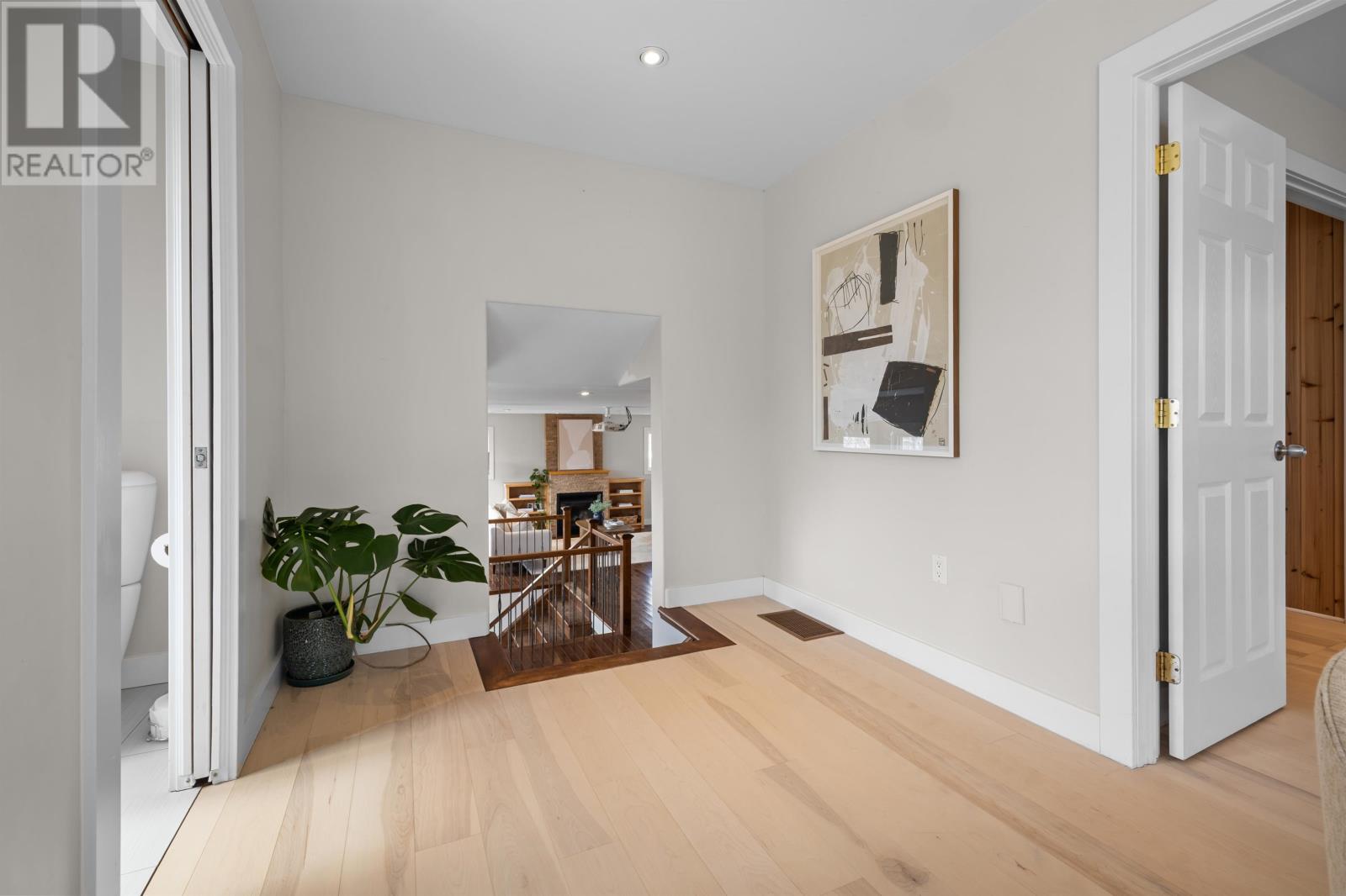 47 Admiral Street - 19
