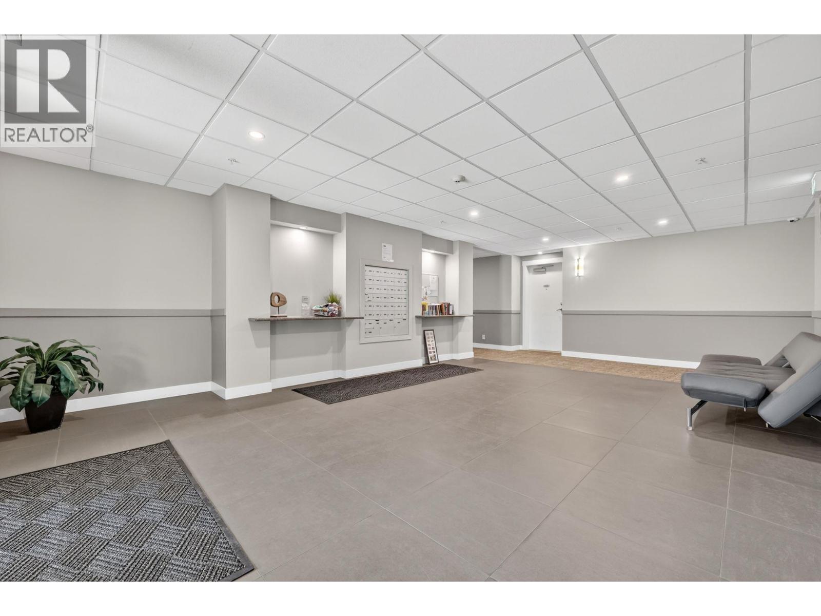 108 1883 Water Street, Kelowna