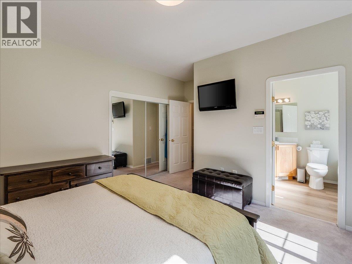 1750 Green Road, Fruitvale