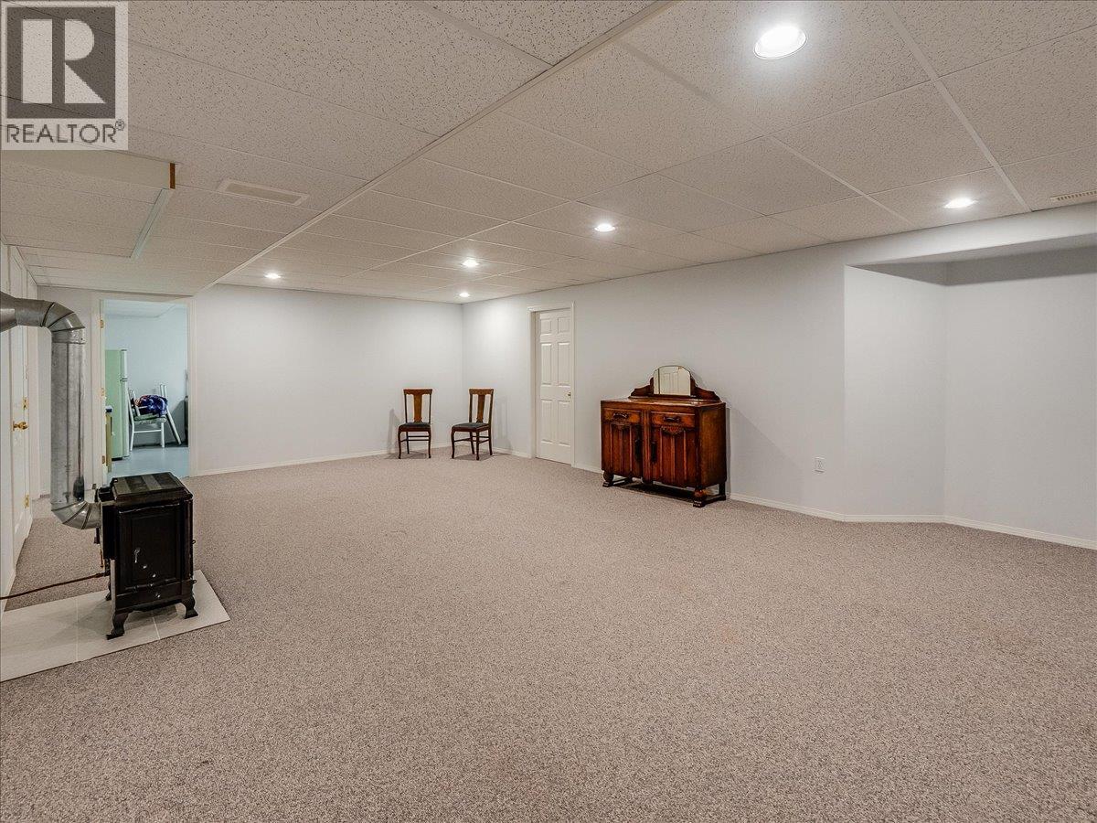 1750 Green Road, Fruitvale