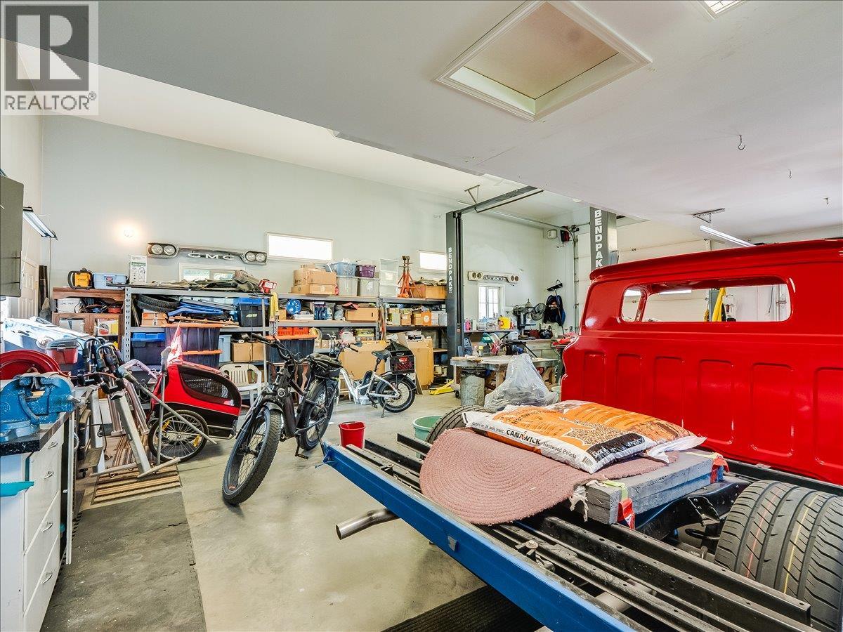 1750 Green Road, Fruitvale