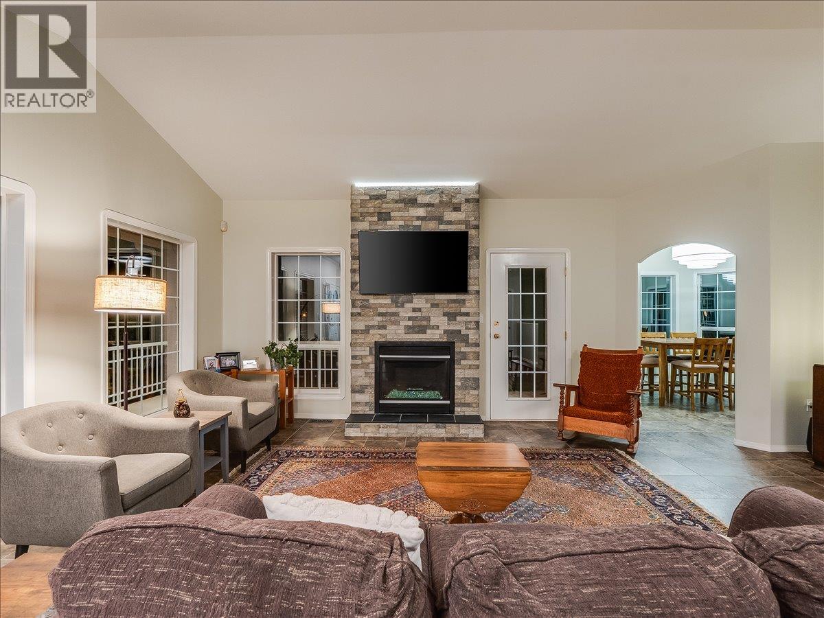 1750 Green Road, Fruitvale