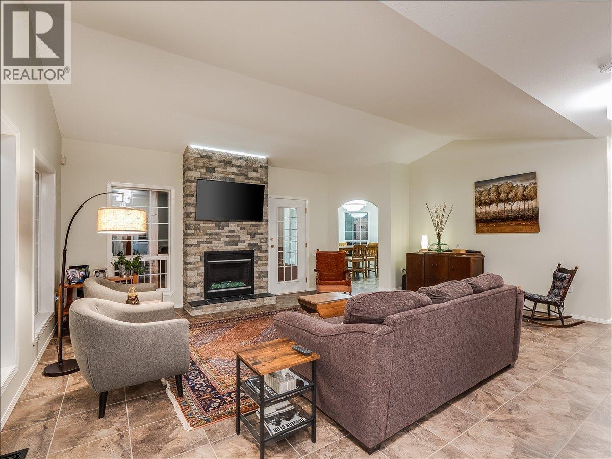 1750 Green Road, Fruitvale