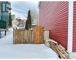 5 Armstrong Avenue thumbnail 4