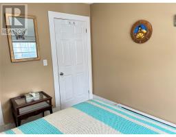 5 Armstrong Avenue thumbnail 14