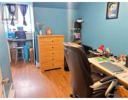 5 Armstrong Avenue thumbnail 13