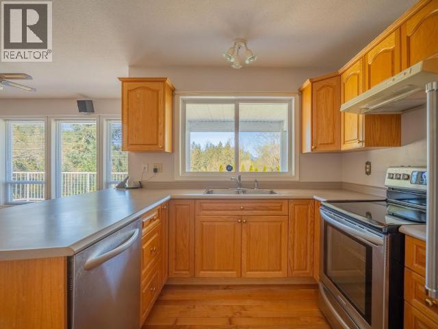 5900 WADDINGTON AVE, Powell River
