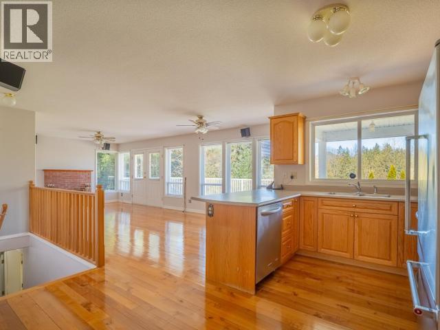 5900 WADDINGTON AVE, Powell River
