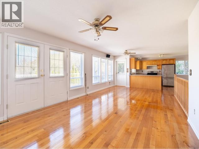 5900 WADDINGTON AVE, Powell River