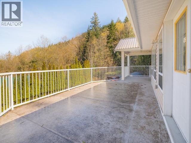 5900 WADDINGTON AVE, Powell River
