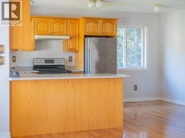 5900 WADDINGTON AVE, Powell River