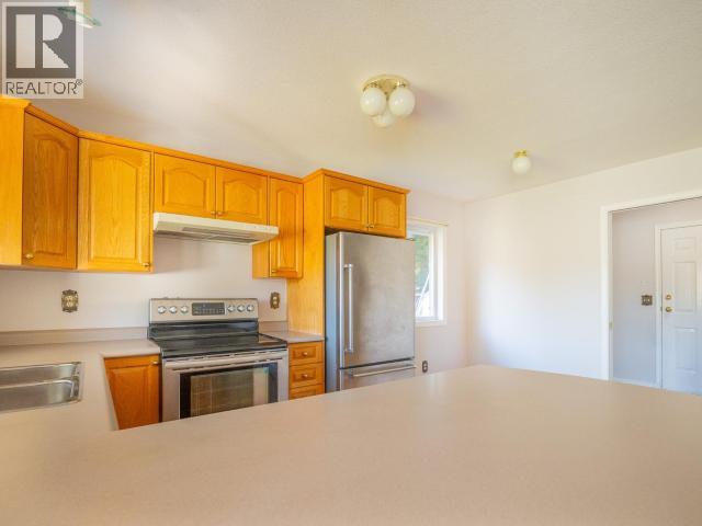 5900 WADDINGTON AVE, Powell River